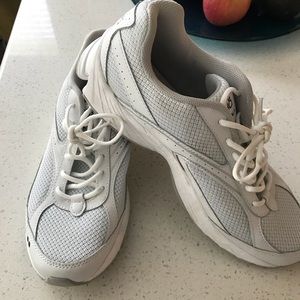 Ryka Brisk Wall tênis shoes.